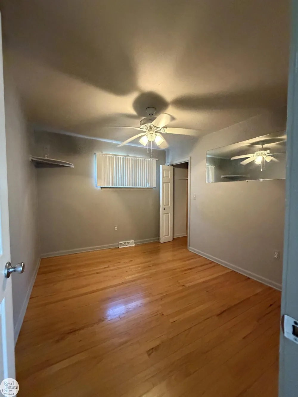 147 Robertson Street Marine City City, MI 48039