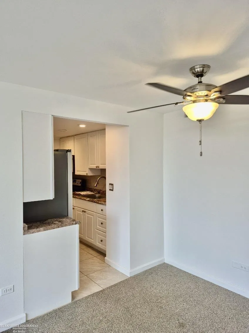 20 Chestnut Street Wyandotte City, MI 48192