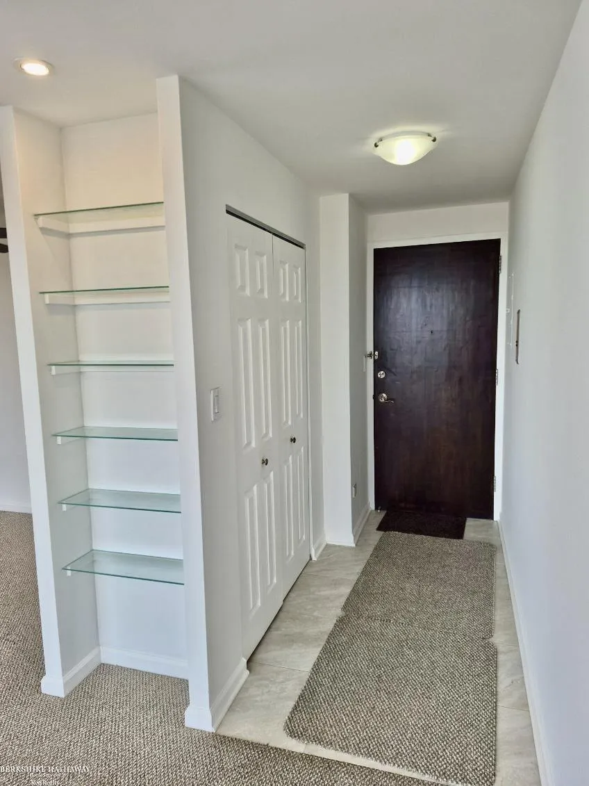 20 Chestnut Street Wyandotte City, MI 48192