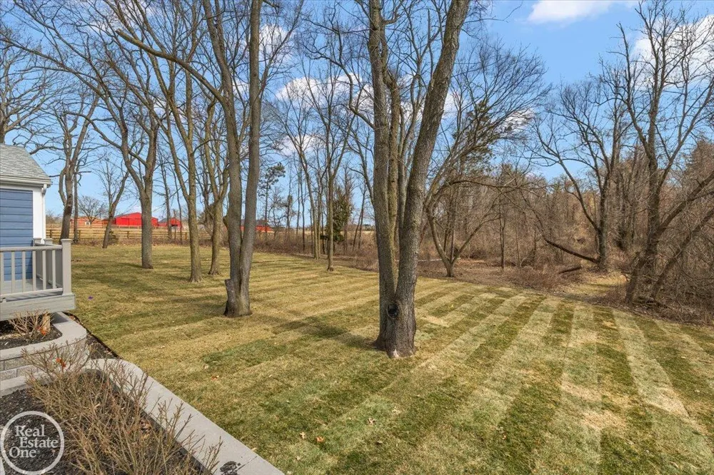 68000 Dequindre Road Washington Township, MI 48095