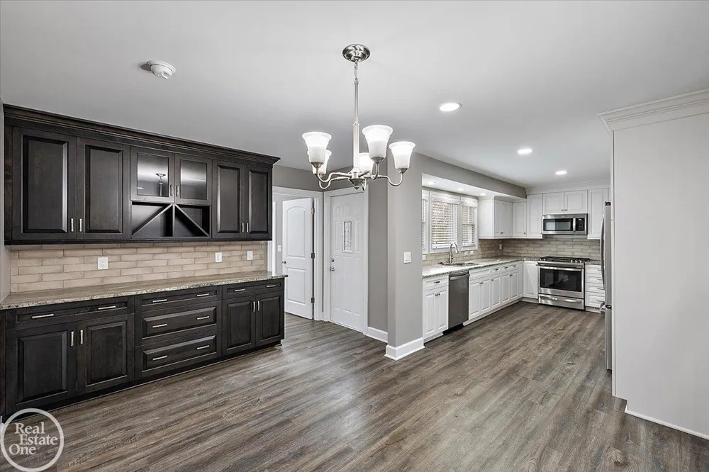 68000 Dequindre Road Washington Township, MI 48095