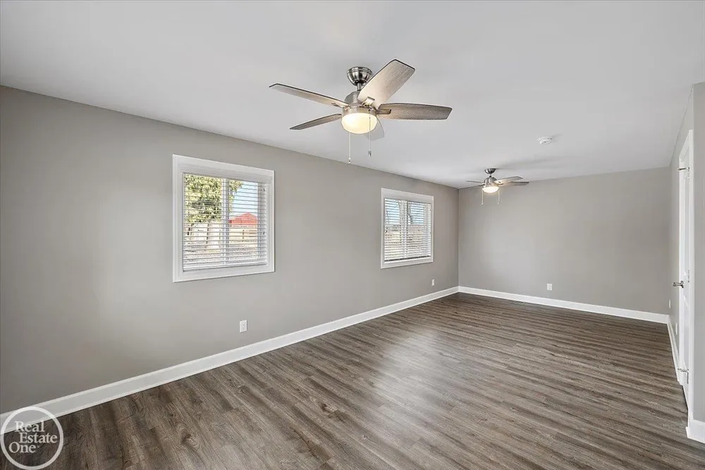 68000 Dequindre Road Washington Township, MI 48095