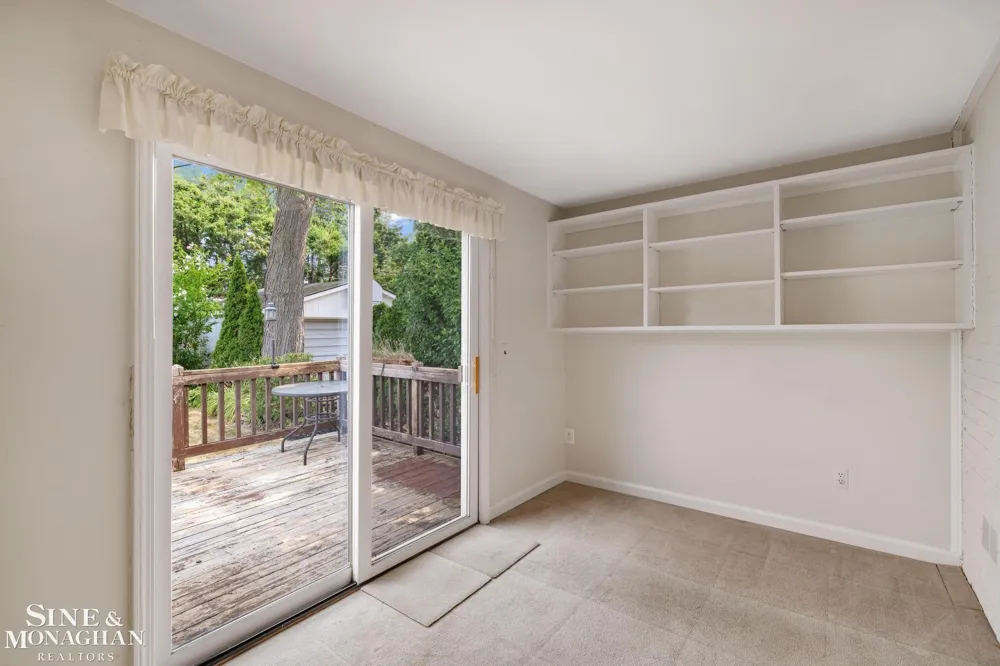 1396 Vernier Road Grosse Pointe Woods City, MI 48236