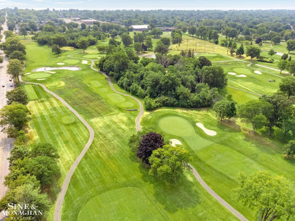 1396 Vernier Road Grosse Pointe Woods City, MI 48236