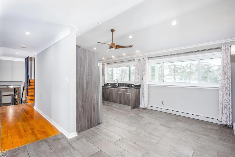 6026 Via Toscana Street Troy City, MI 48085