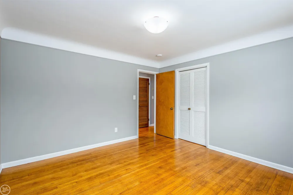 6026 Via Toscana Street Troy City, MI 48085