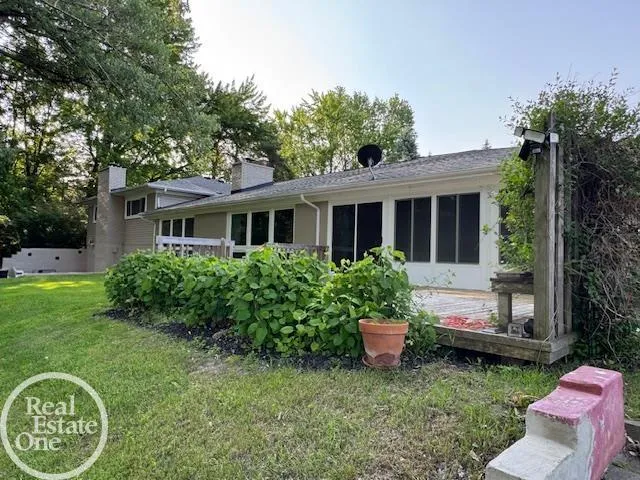 6026 Via Toscana Street Troy City, MI 48085
