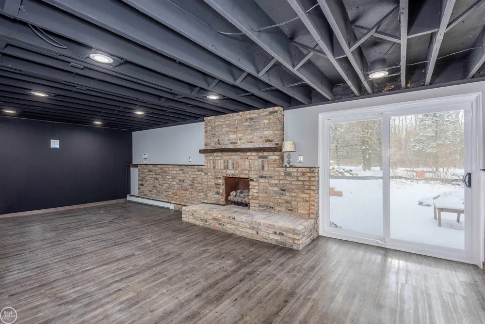 6026 Via Toscana Street Troy City, MI 48085