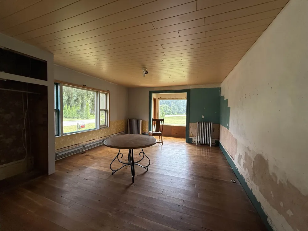 1433 Mill Street Clay Township, MI 48001