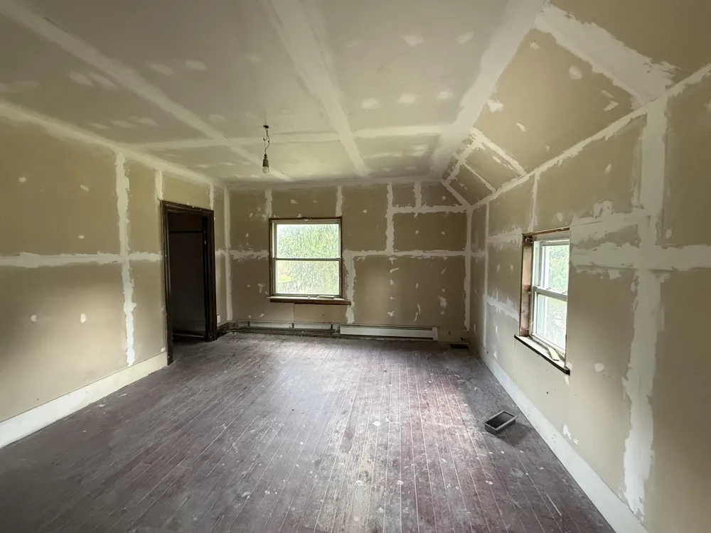 1433 Mill Street Clay Township, MI 48001
