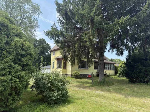 1433 Mill Street