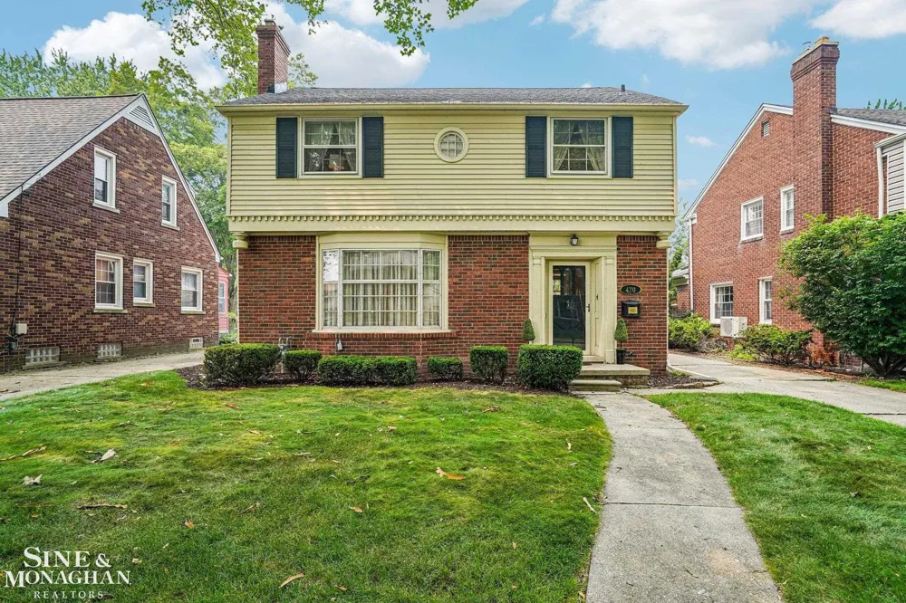 470 Allard Road Grosse Pointe Farms City, MI 48236