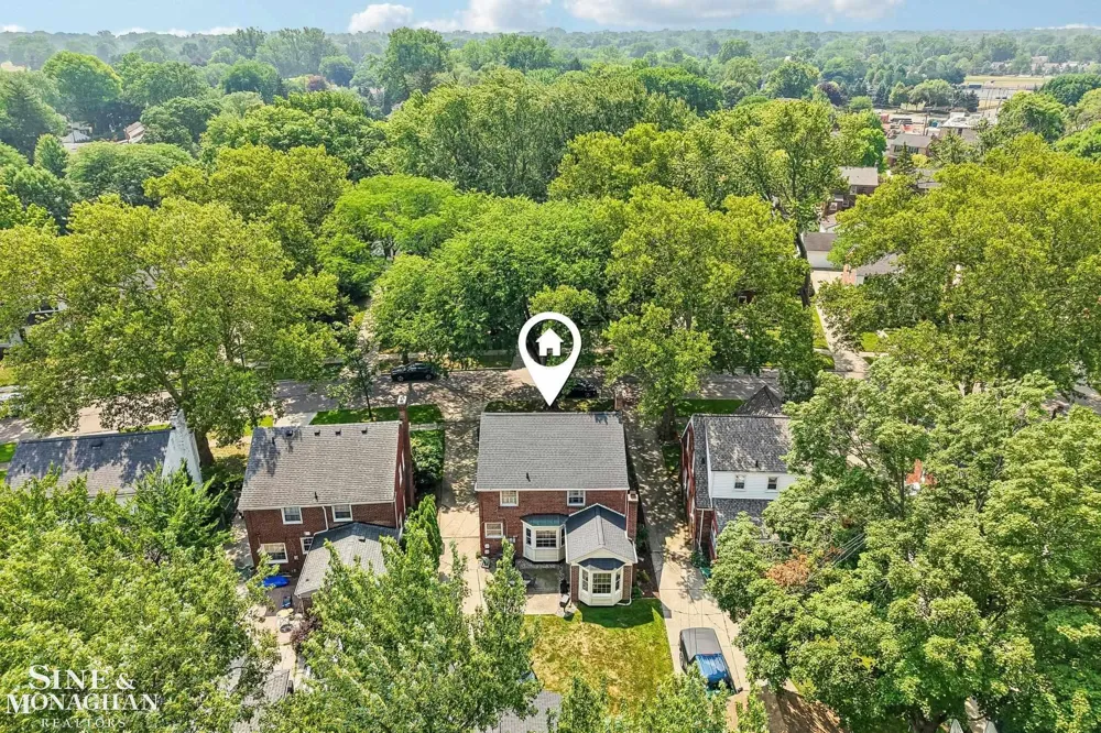 470 Allard Road Grosse Pointe Farms City, MI 48236