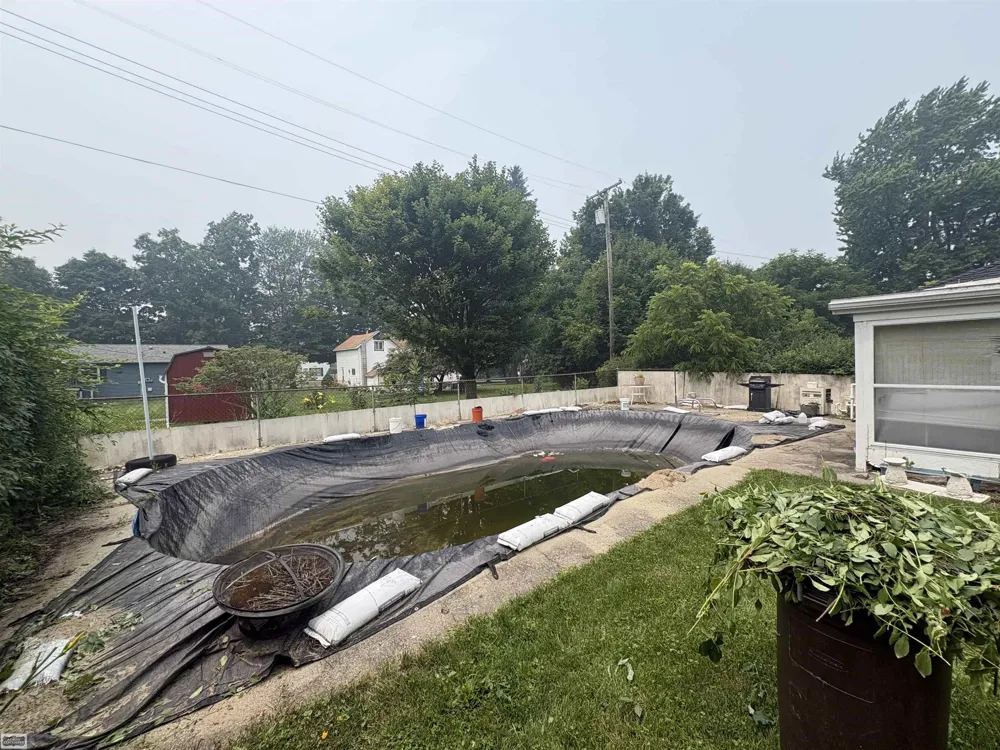 6032 Fox Street Mayville Village, MI 48744