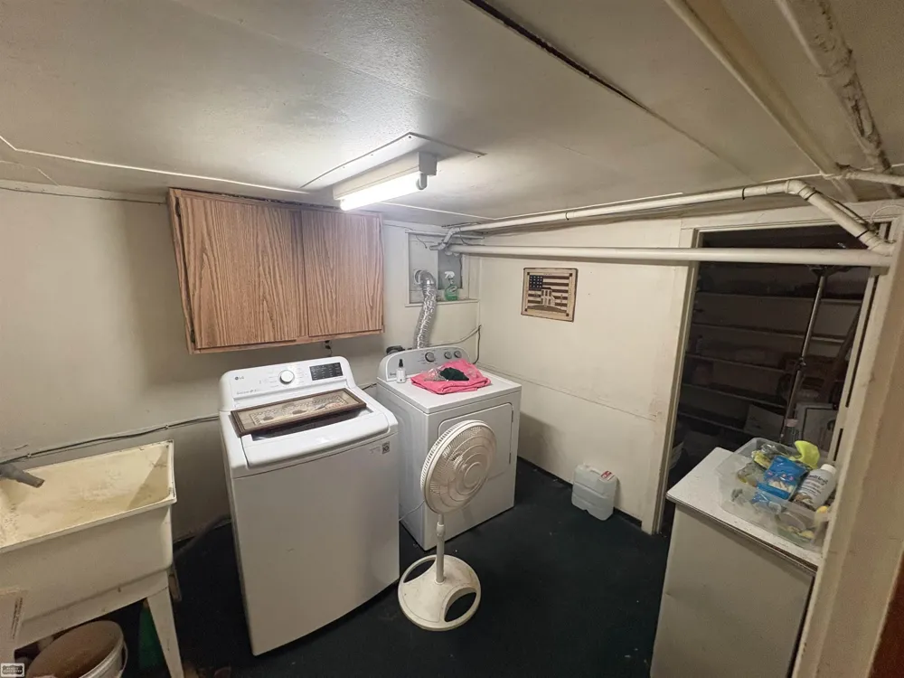 6032 Fox Street Mayville Village, MI 48744