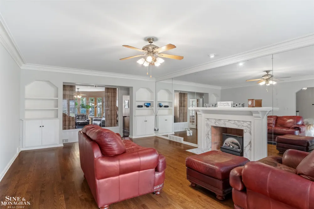 701 Balfour Street Grosse Pointe Park City, MI 48230