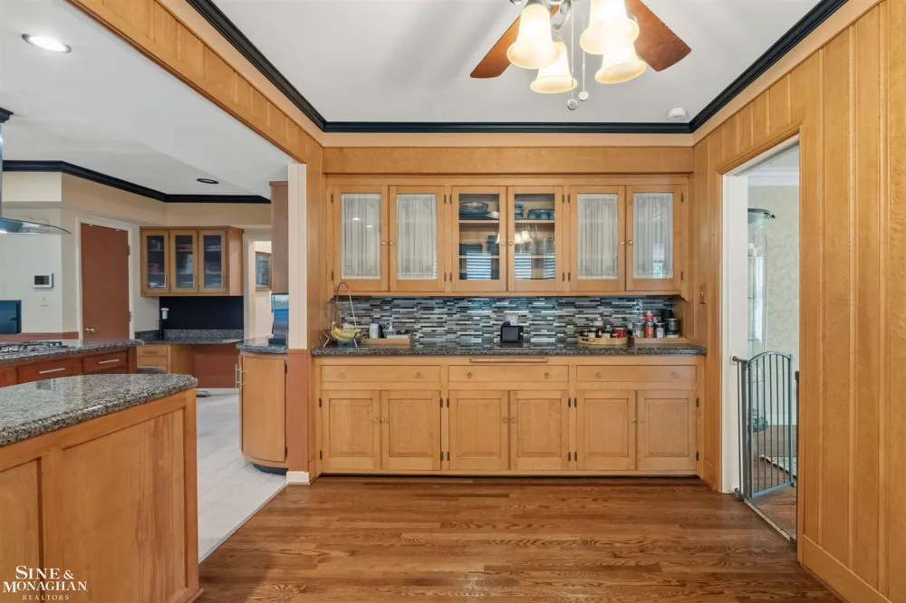 701 Balfour Street Grosse Pointe Park City, MI 48230