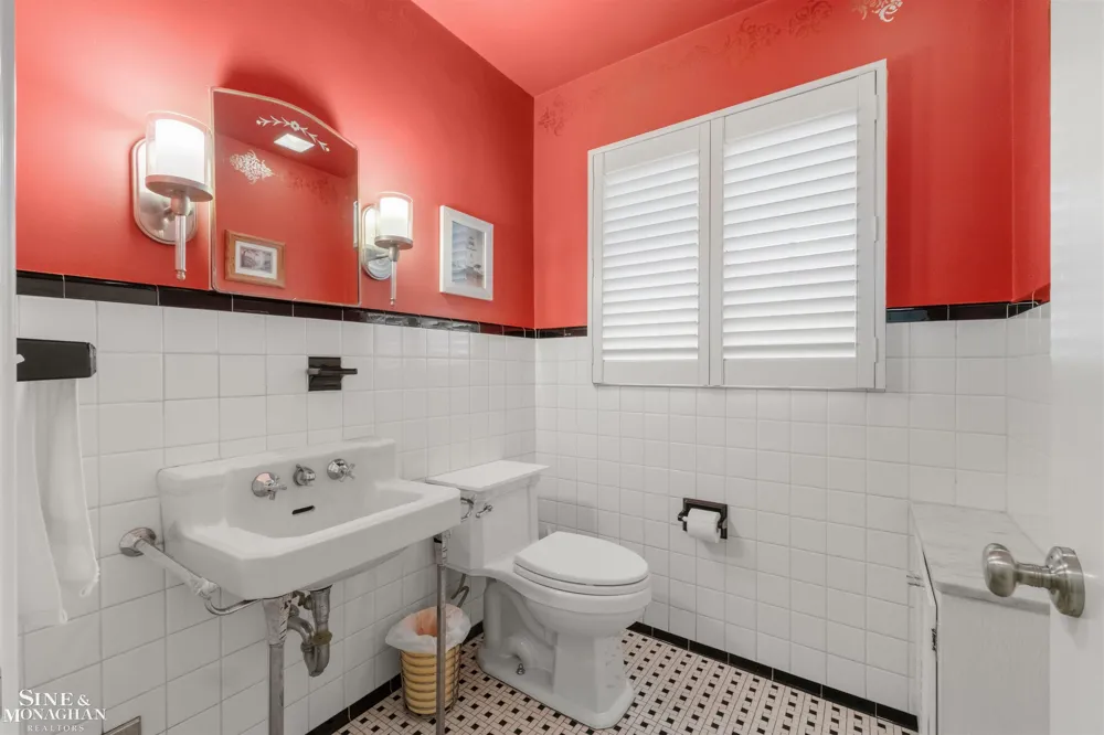 701 Balfour Street Grosse Pointe Park City, MI 48230