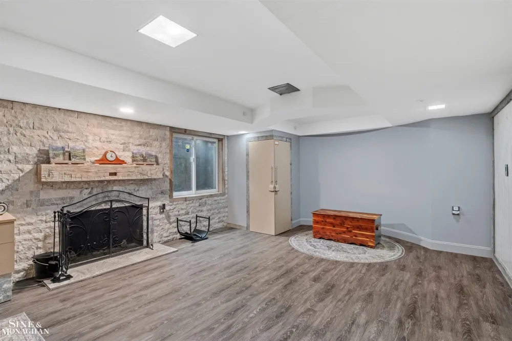 701 Balfour Street Grosse Pointe Park City, MI 48230