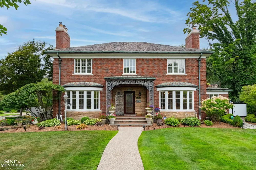 701 Balfour Street Grosse Pointe Park City, MI 48230