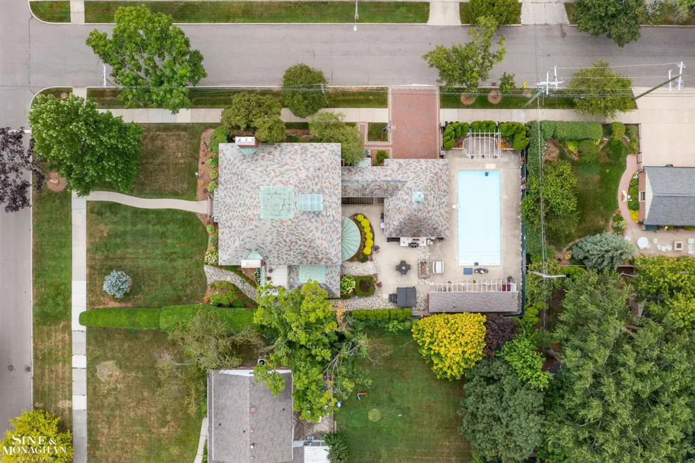 701 Balfour Street Grosse Pointe Park City, MI 48230