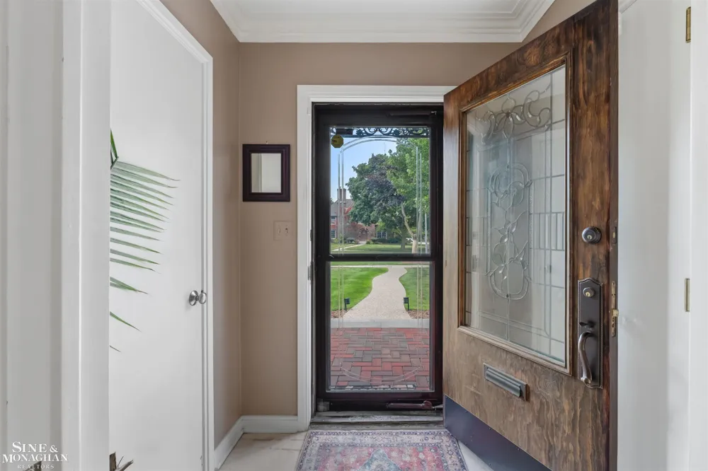 701 Balfour Street Grosse Pointe Park City, MI 48230