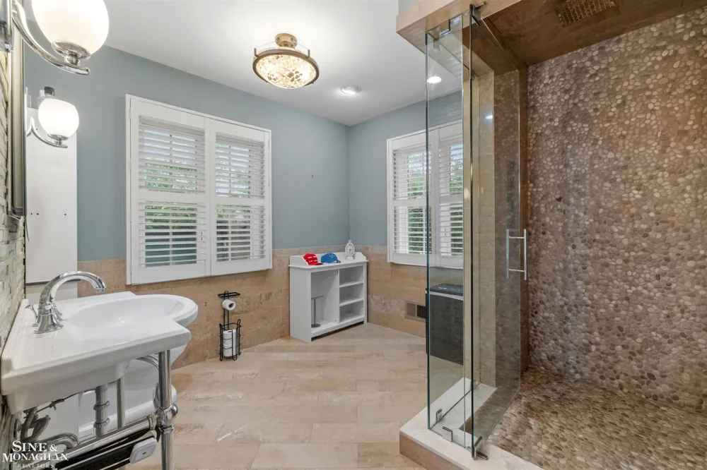 701 Balfour Street Grosse Pointe Park City, MI 48230