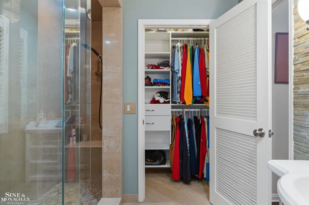 701 Balfour Street Grosse Pointe Park City, MI 48230