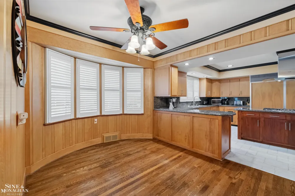 701 Balfour Street Grosse Pointe Park City, MI 48230