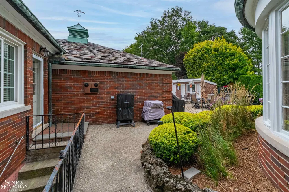 701 Balfour Street Grosse Pointe Park City, MI 48230