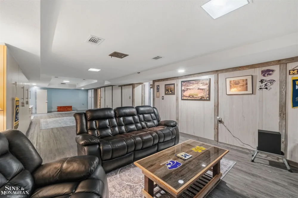 701 Balfour Street Grosse Pointe Park City, MI 48230