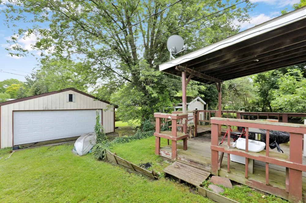 4627 Lowcroft Avenue Lansing City, MI 48910