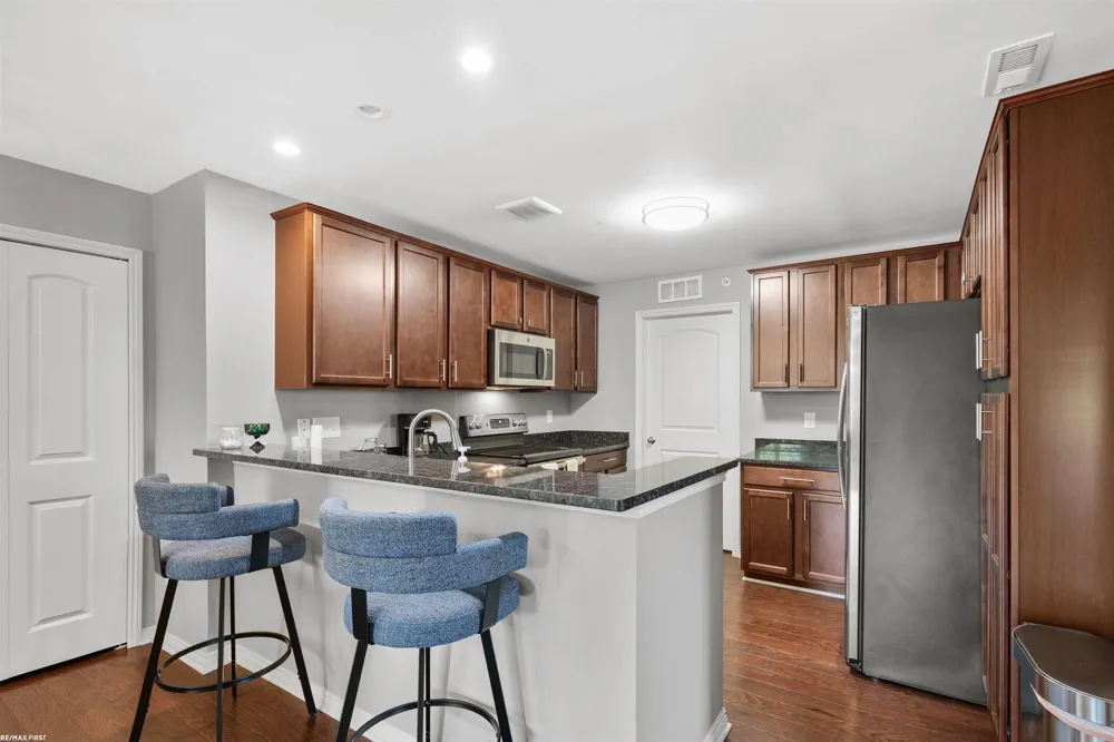6986 Boulder Pointe Court Washington Township, MI 48094