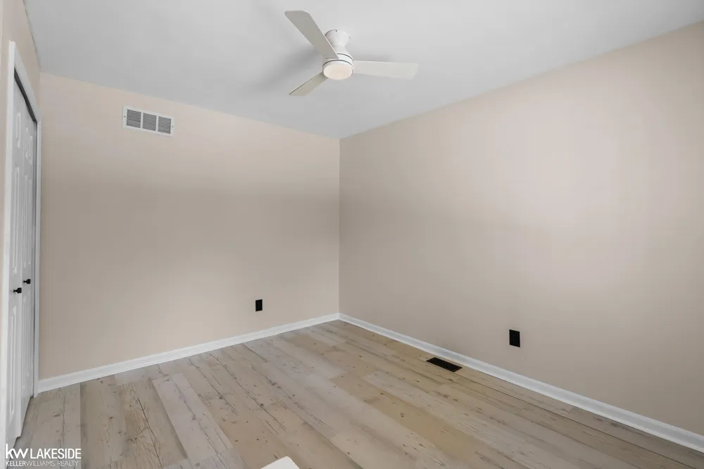 758 Miller Road Orion Charter Township, MI 48362