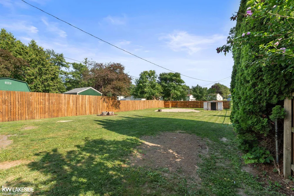 758 Miller Road Orion Charter Township, MI 48362