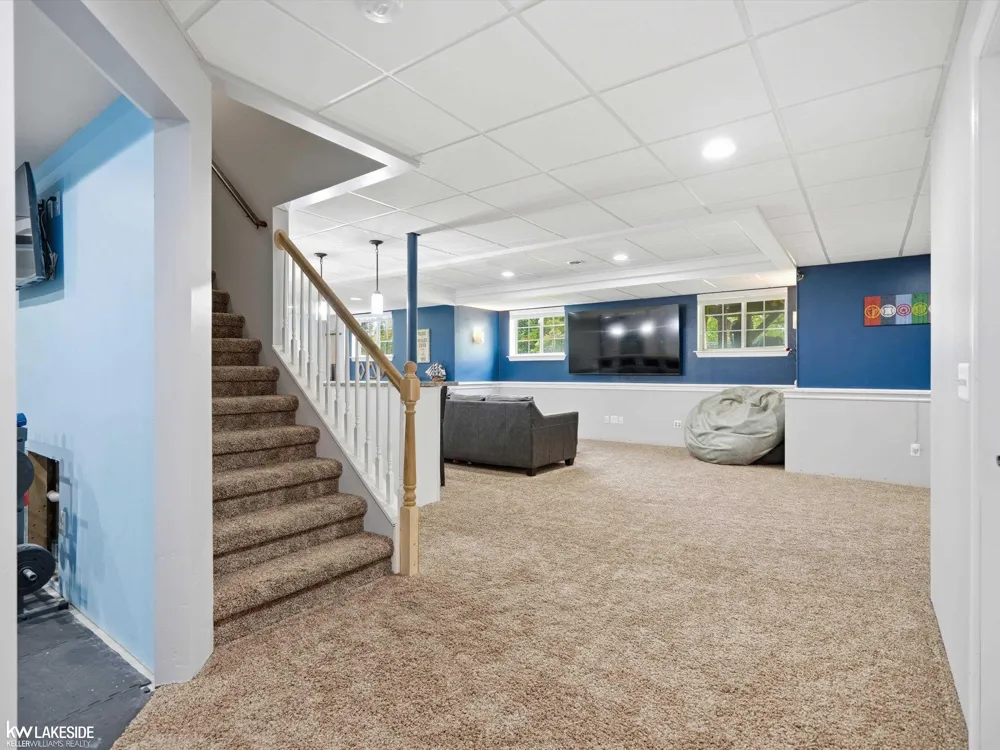 25346 Stanley Lane Lyon Charter Township, MI 48178