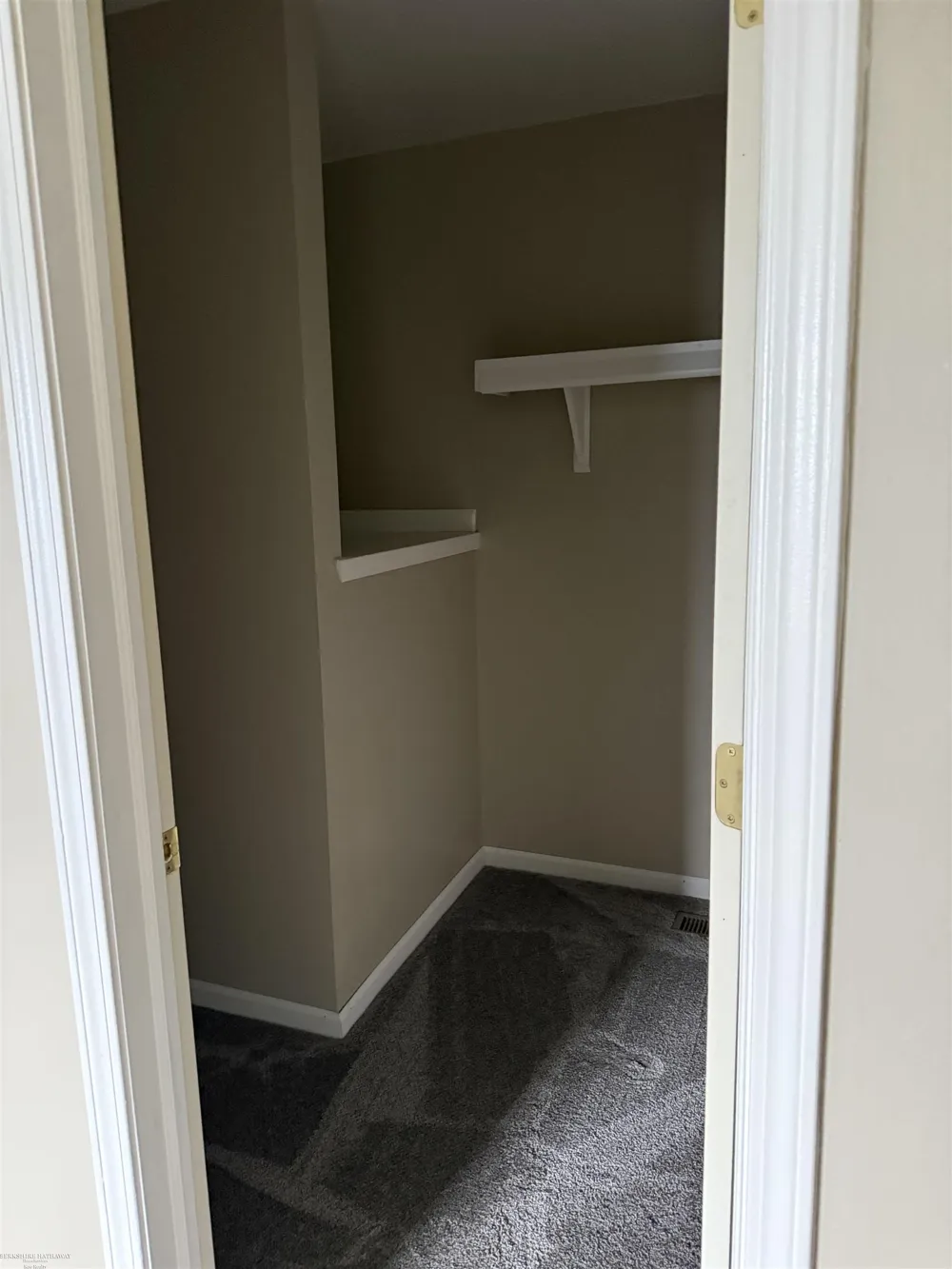 50101 S Horst Court Chesterfield Township, MI 48047
