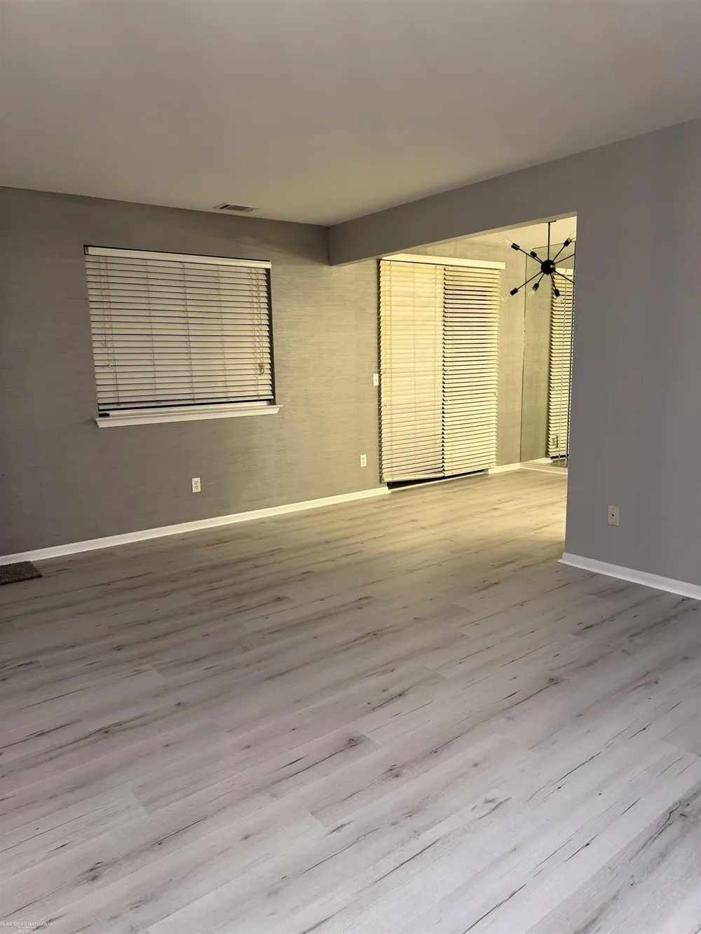 50101 S Horst Court Chesterfield Township, MI 48047