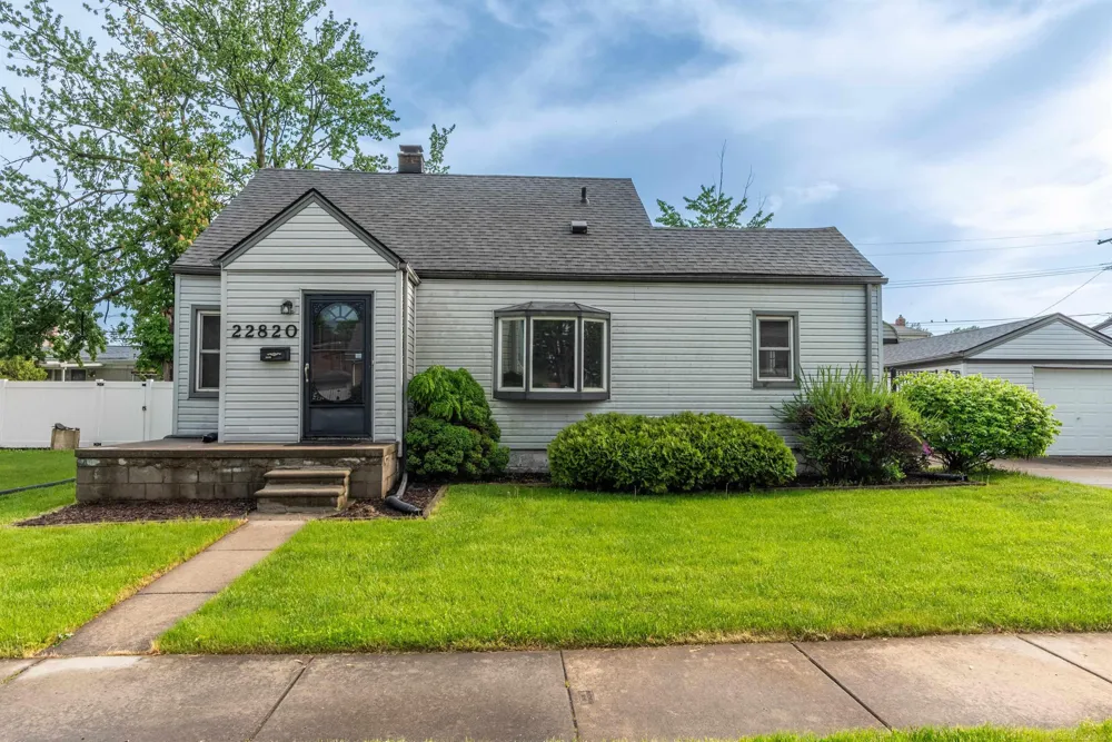 22820 Pleasant Street St Clair Shores City, MI 48080
