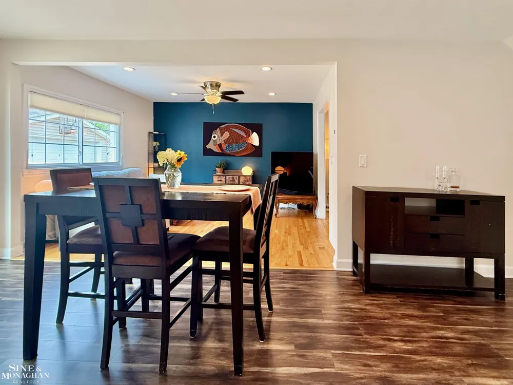 407 Lothrop Road Grosse Pointe Farms City, MI 48236