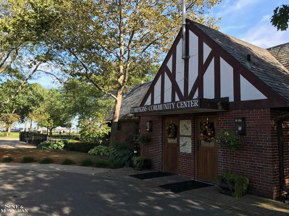 1400 Beaconsfield Street Grosse Pointe Park City, MI 48230