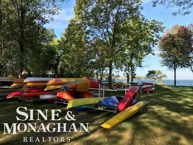 1400 Beaconsfield Street Grosse Pointe Park City, MI 48230