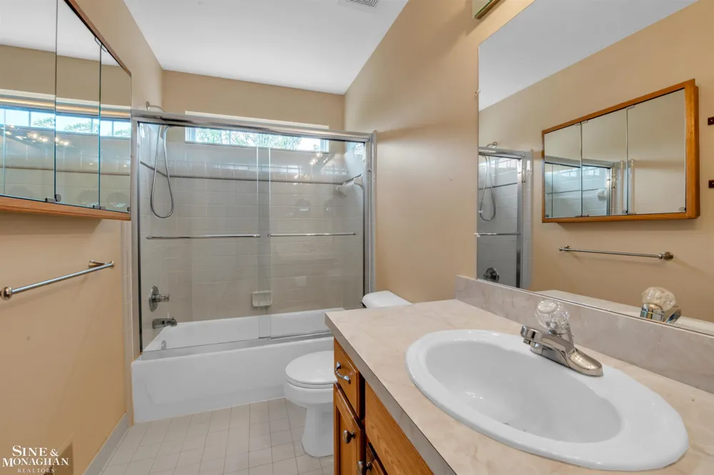1400 Beaconsfield Street Grosse Pointe Park City, MI 48230