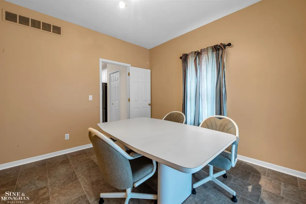 1400 Beaconsfield Street Grosse Pointe Park City, MI 48230
