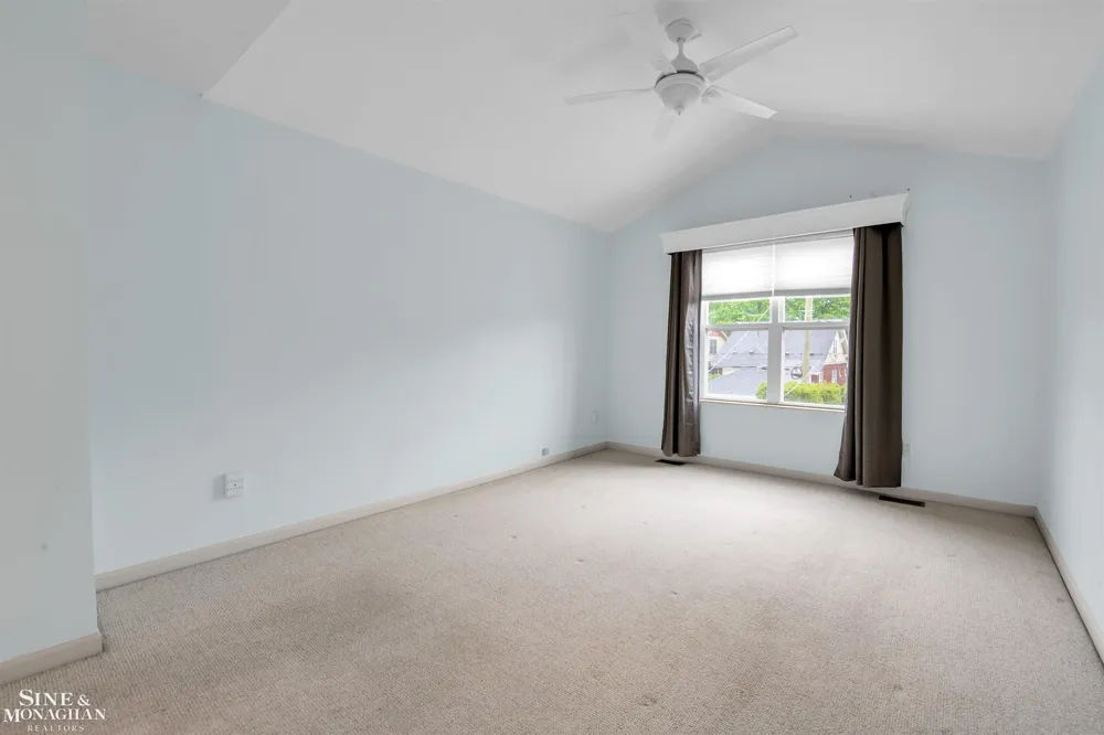 1400 Beaconsfield Street Grosse Pointe Park City, MI 48230