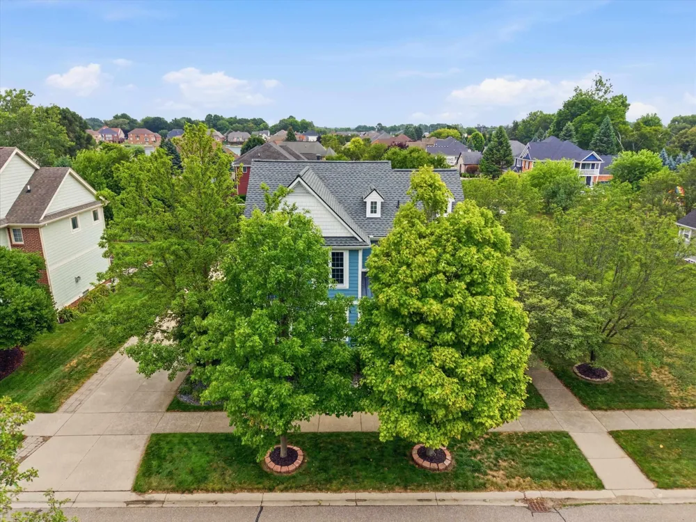 49158 Golden Park Drive Shelby Charter Township, MI 48315