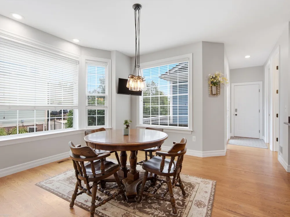49158 Golden Park Drive Shelby Charter Township, MI 48315