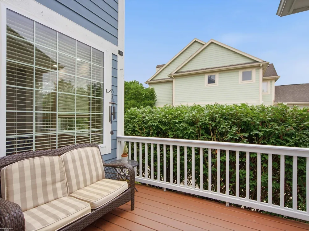 49158 Golden Park Drive Shelby Charter Township, MI 48315