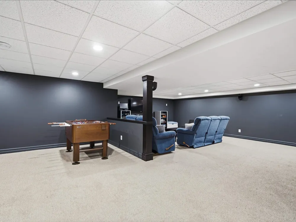 49158 Golden Park Drive Shelby Charter Township, MI 48315