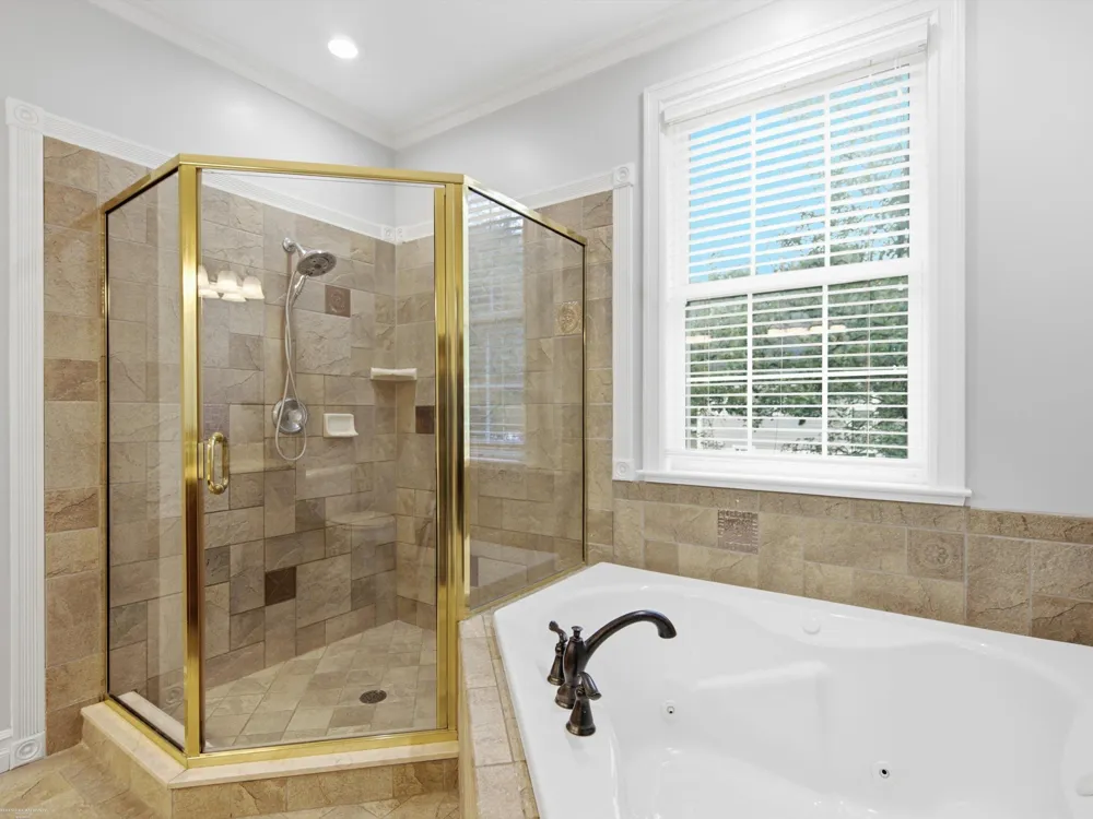 49158 Golden Park Drive Shelby Charter Township, MI 48315